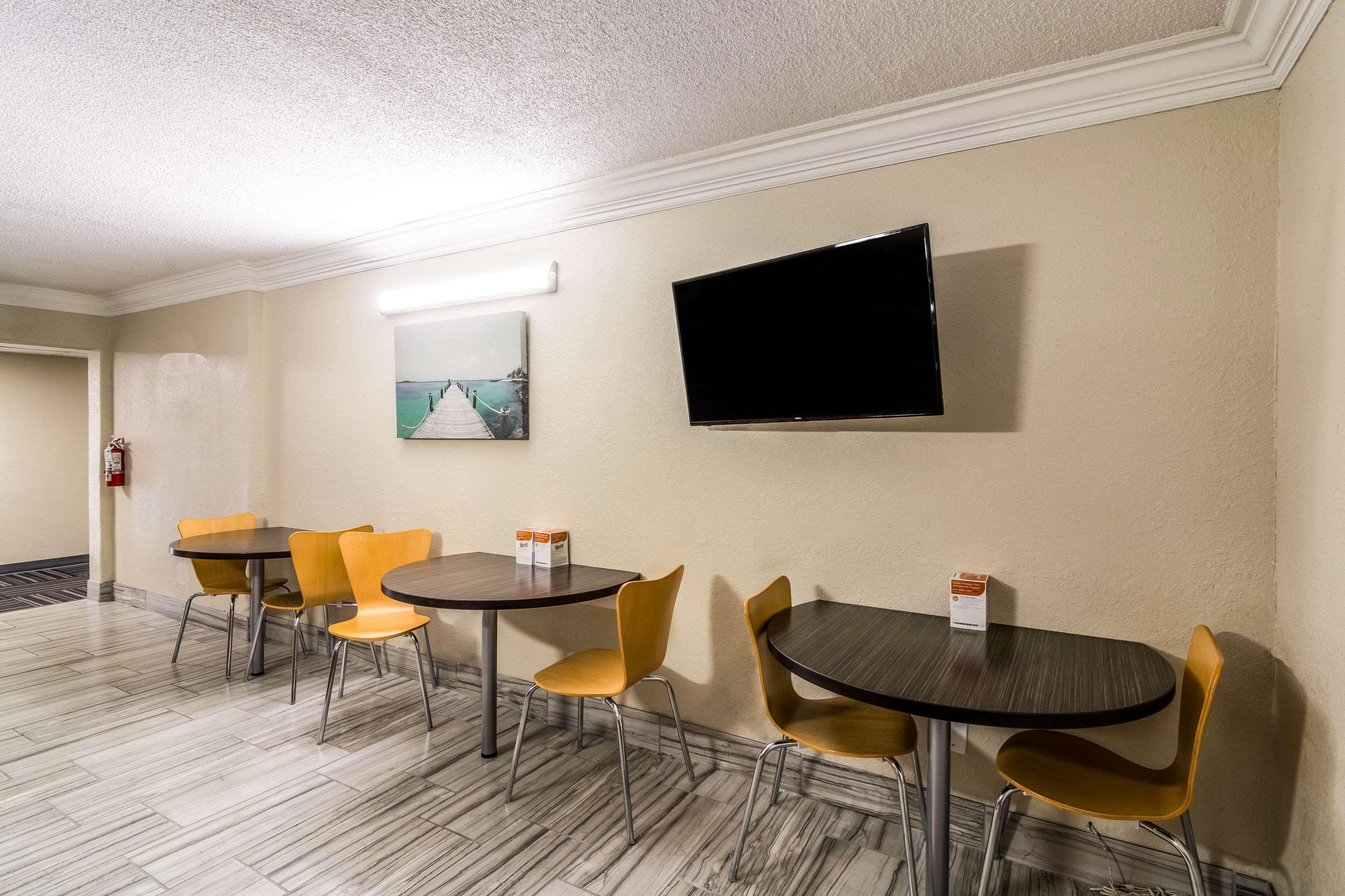 Quality Inn Pensacola Zewnętrze zdjęcie