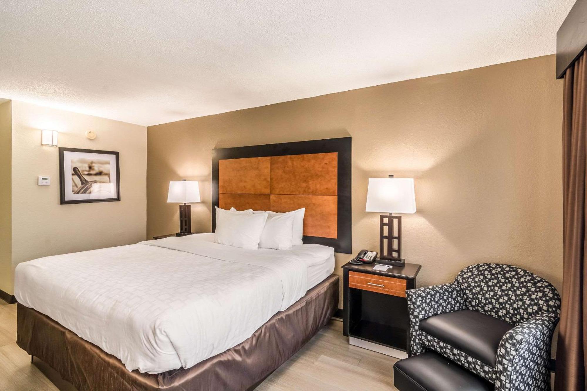 Quality Inn Pensacola Zewnętrze zdjęcie