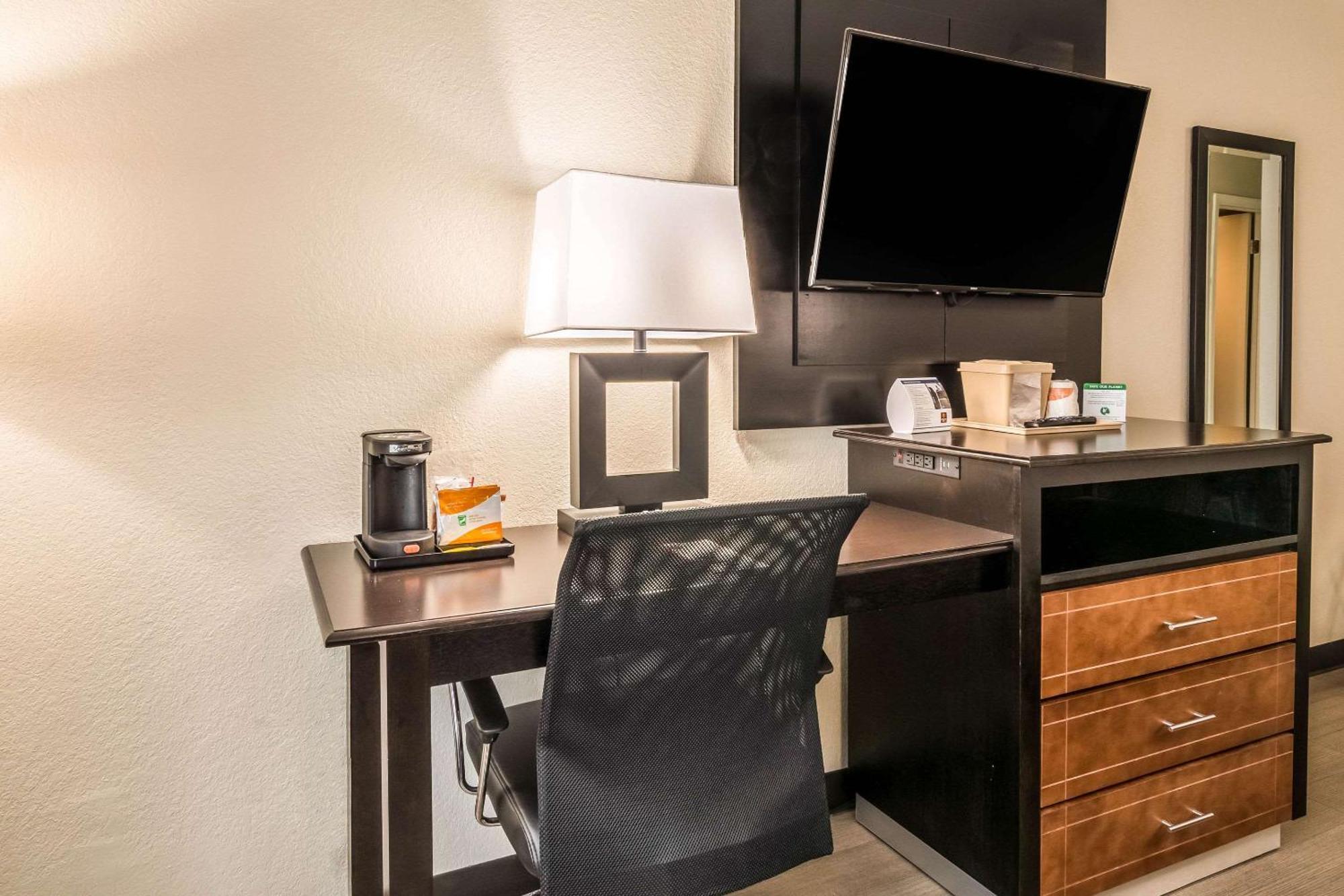 Quality Inn Pensacola Zewnętrze zdjęcie